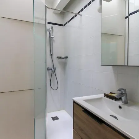 Apartment Nice 51 M With Wifi Near The Eiffel Tower