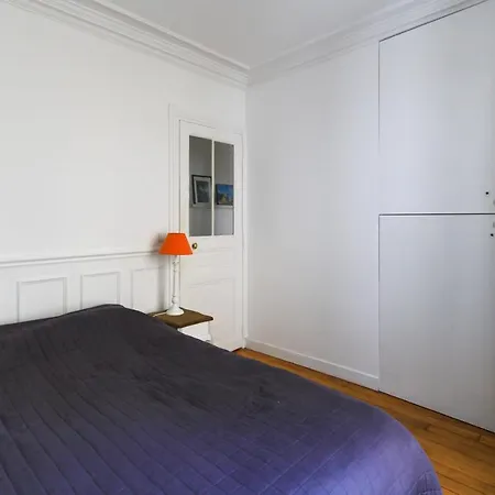 Nice 51 M With Wifi Near The Eiffel Tower